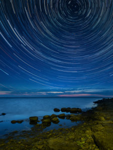 Estland, Ostseeküste, Saaremaa, Nacht, Startrails, Sternenspuren Estland, Ostseeküste, Saaremaa, Nacht, Startrails, Sternenspuren